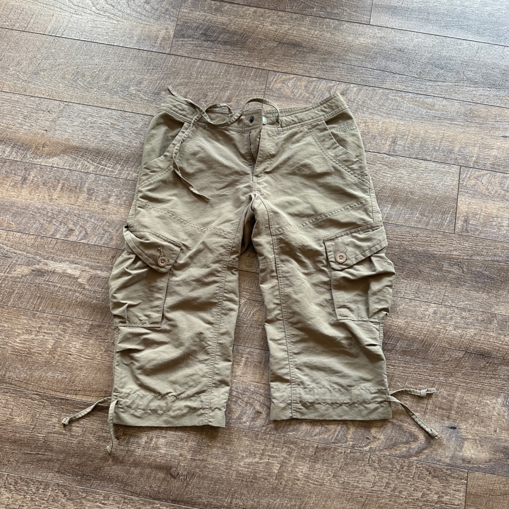 Women’s north face cropped hiking pants olive